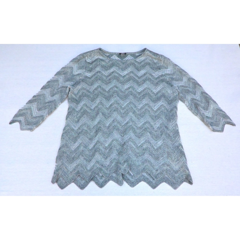 Chicos Travelers Womens 2 Heathered Grey Chevron Tunic Top Zigzag Hem 3/4 Sleeve